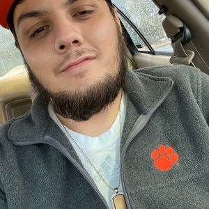 Meet your Posher, Keegan